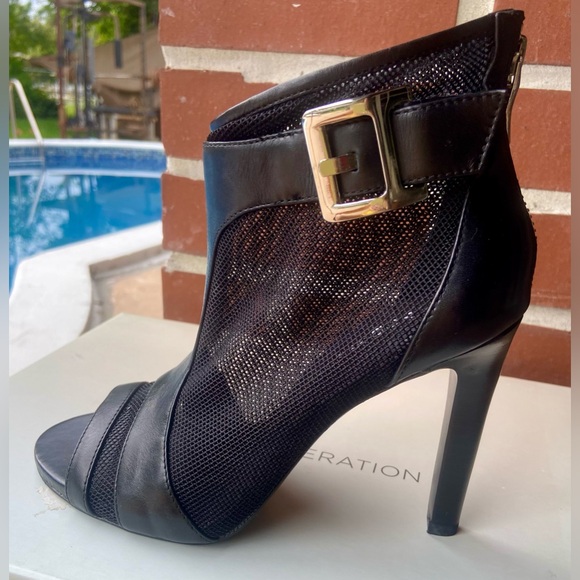 BCBGeneration  BLACK MESH OPEN TOE BOOTIE  —  ANKLE BOOTS HEELS — SIZE 5.5 - Picture 1 of 15